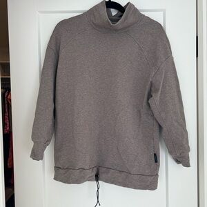 Varley mock neck sweatshirt